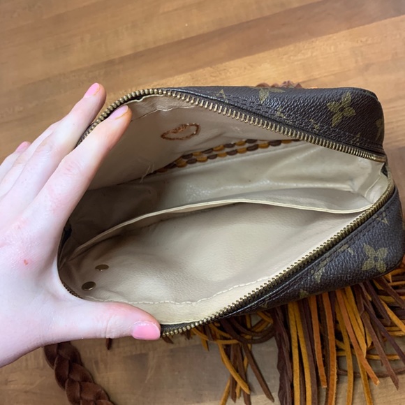 Vintage Revamped Marly Bandouliere Crossbody - Picture 7 of 15